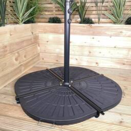 Samuel Alexander 4 Piece 14kg Black Hanging Banana Cantilever Garden Parasol Base Weights - thumbnail 3