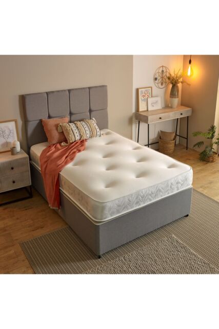 Starlight Beds Galaxy Tufted Memory Foam Hybrid Spring 21cm Deep Mattress in White - Size: Small Single - image 1