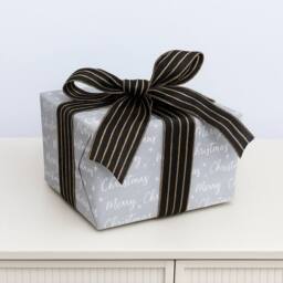 Melody Maison Large Black & Gold Striped Ribbon Christmas Garland - 270cm (2.7m / 106.3') - thumbnail 1