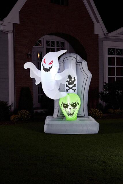 Garden Greatness Halloween Inflatable Skull Ghost Grave in Grey - Size: 1 Pack