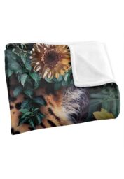 Reinders Tiger Silky Touch Super Soft Throw Blanket 152 X 127 cm in White - thumbnail 3