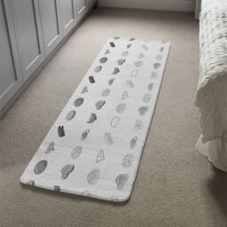 Benjamin Tate Design burger & sandwich icon Designer Runner Rug in Natural - Size: 67 cm x 230 cm - thumbnail 4