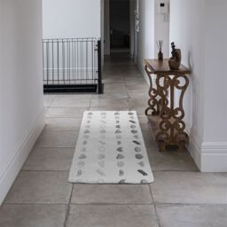 Benjamin Tate Design burger & sandwich icon Designer Runner Rug in Natural - Size: 67 cm x 230 cm - thumbnail 2