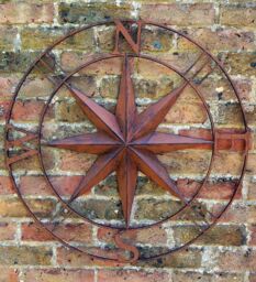 Inspirational Gifting Rust Coloured Metal Compass Screen Plaque 74cm in Brown - thumbnail 2