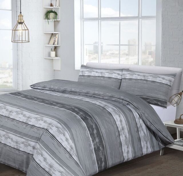 Velosso Brooklyn Stripe Cotton Rich Printed Duvet Cover & Pillowcase Set in Grey - Size: King - image 1