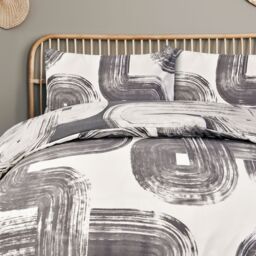Smart Living Luxury Super Soft Reversible Elemental Geo Duvet Cover with Pillowcase in Black - Size: Double - thumbnail 4