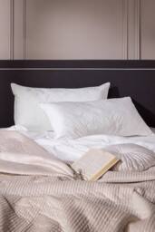Snuggledown 2 Pack Hotel Luxury Cotton Quilted Kingsize Firm Side Sleeper Pillow in White - thumbnail 1
