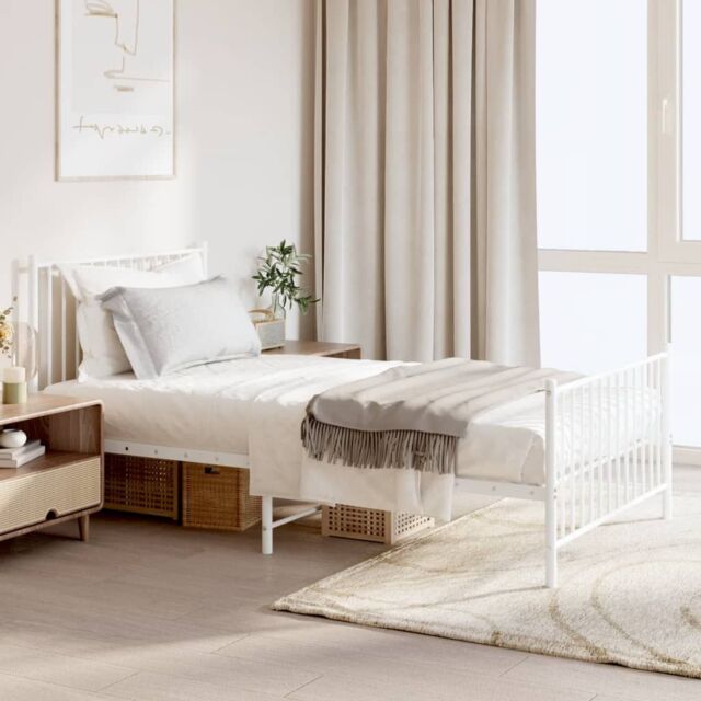 Berkfield Home Metal Bed Frame with Headboard & Footboard White 100x190 cm - image 1