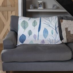 Benjamin Tate Design Winter Branches & Leaves Blanket in Natural - Size: 120 cm x 150 cm - thumbnail 2
