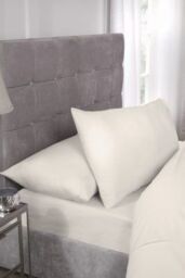 New Edge Blinds Percale Duvet Set in Cream - Size: Double - thumbnail 2