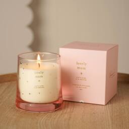 Bambino by Juliana Women's Lovely Mum 180g Candle in Light Pink - thumbnail 2