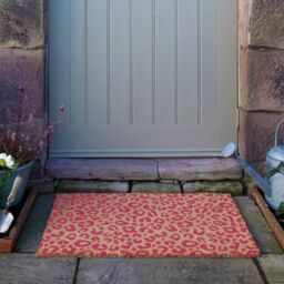 Artsy Mats Pink Leopard Print Doormat (90 x 60cm) in Brown - Size: 90 cm x 60 cm - thumbnail 4