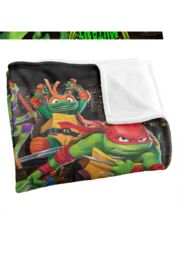 Teenage Mutant Ninja Turtles : Mutant Mayhem Nightly Rooftop Escapade Silky Touch Super Soft Throw Blanket 152 X 127 cm in White - thumbnail 3
