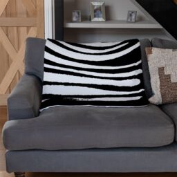 Benjamin Tate Design Zebra Print Blanket in Natural - Size: 120 cm x 150 cm - thumbnail 2
