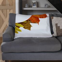 Benjamin Tate Design Circled Autumn Leaves Blanket in Natural - Size: 120 cm x 150 cm - thumbnail 2