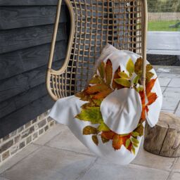 Benjamin Tate Design Circled Autumn Leaves Blanket in Natural - Size: 120 cm x 150 cm - thumbnail 4