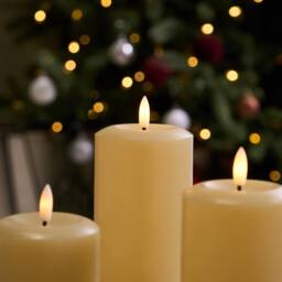 OHS Flameless LED Candles Set of 3 Xmas Decorative Lights in Cream - thumbnail 2