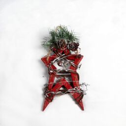 Shatchi 20cm Red Wooden LED Star Hanging Ornament Christmas Holiday Home décor with 15 Warm white LEDs - thumbnail 2