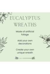 KDMD Botanica Eucalyptus Wreath 60cm in Green - thumbnail 3