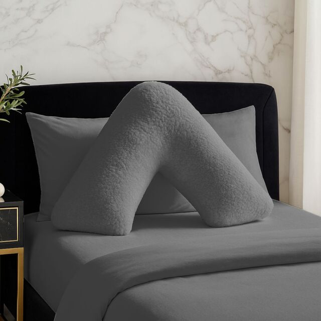 Snug City Teddy Bear Fleece Super Soft Cosy V Shape Pillowcase in Silver - image 1
