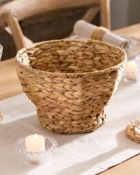 Dibor Traditional Water Hyacinth Footed Kitchen Fruit Storage Basket Bowl in Beige - Size: Medium - thumbnail 2