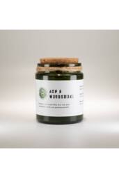 KDMD Ash & Woodsmoke Soy Candle with Woodwick 26 Hour Burn in Green - thumbnail 3