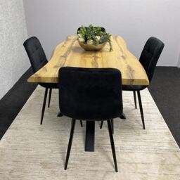KOSY KOALA Wooden Dining Table with 4 Black Velvet Chairs, Stylish Dining Room Furniture in Brown