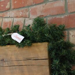 Samuel Alexander 270cm (9ft) x 25cm Pine Christmas Garland Decoration Green - Size: 270 cm (9ft) x 25 cm - thumbnail 3