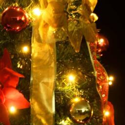 Berkfield Home Beautiful Artificial Christmas Tree Pop-up 150 LEDs Green 180 cm - thumbnail 1