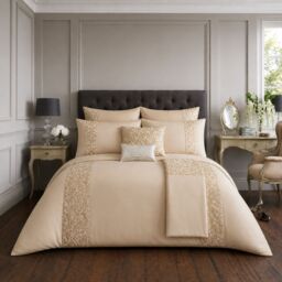 Smart Living Premium Venice Duvet Cover With Pillowcases in Natural - Size: Double - thumbnail 2