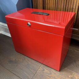 mysmartbuy Metal Lockable A4 File Box with 5 Suspension Files in Red - thumbnail 2