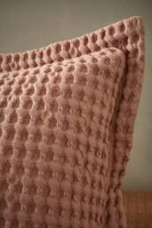 Pineapple Elephant 'Jaipur Chunky Waffle' Cotton Cushion in Pink - Size: 30 cm x 50 cm - thumbnail 2