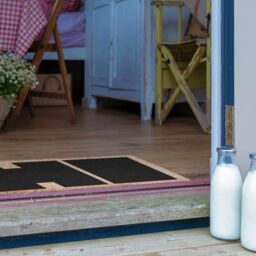 Artsy Mats Large Hi Text Full Size Doormat in Black - Size: 40 cm x 60 cm - thumbnail 4