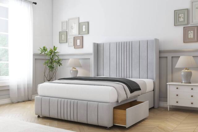"Sloomy Hargrave Naples Divan Set No Drawers-54"" Wingback-Footboard in Silver - Size: Double" - image 1