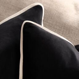 OHS 2 Pack Matte Velvet Piped Cushion Covers Home Decor Set in Black - Size: 45 cm x 45 cm - thumbnail 3