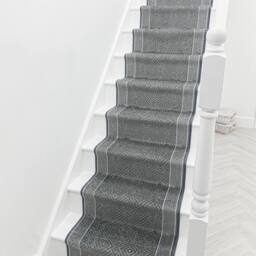 runrug Stair Runner Carpet - Soft & Comfortable, 8mm - 'Walton' in Grey - Size: 80 cm x 630 cm - thumbnail 7