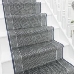 runrug Stair Runner Carpet - Soft & Comfortable, 8mm - 'Walton' in Grey - Size: 80 cm x 630 cm - thumbnail 1