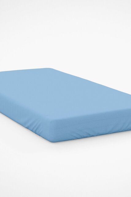 Belledorm Easy Care 200 Thread Count Cotton Polyester Percale 28cm Fitted Sheet in Bright Blue - Size: King - image 1