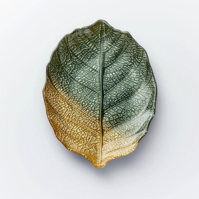 Sienna Glass Glass Plate Leaf Design Green & Gold - image 1