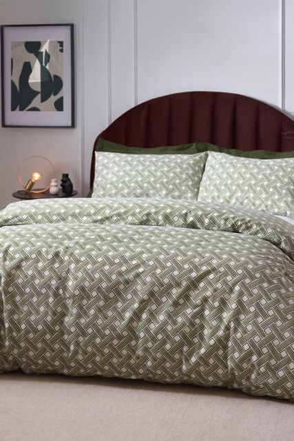 HOEM Alexah Abstract Geometric Cotton Rich Duvet Cover Set in Olive - Size: King - image 1