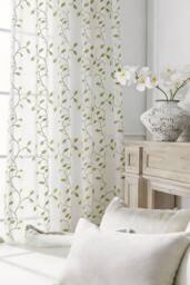 Living and Home 130cm W 2 Panels Leaf Pattern Embroidered Semi-sheer Curtains in White - Size: 240 cm - thumbnail 3