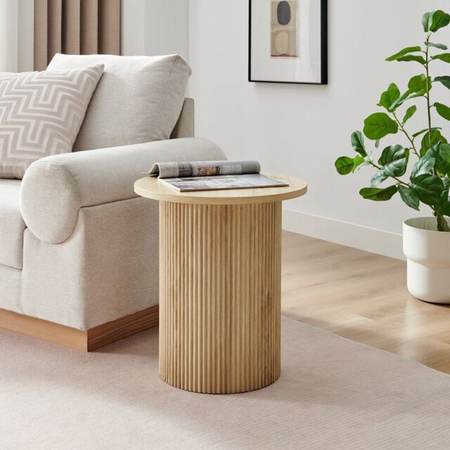 FurnitureboxUK Penrose Round Wood Effect Side Table in Light Oak - image 1