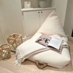 rucomfy Beanbags rucomfy Indoor Large Bean Bag Lounger - Snug Humbug for Adults in Cream - thumbnail 1