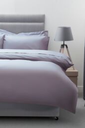 Belledorm Egyptian Cotton 200 Thread Count Duvet Cover in Purple - Size: Single - thumbnail 1