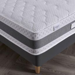 Rest Relax Stratford Memory Coil Quilted Mattress in White - Size: Super King - thumbnail 5