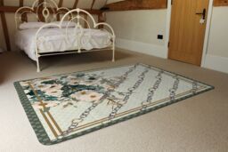 Benjamin Tate Design Flowers & Chain Links Rug in Natural - Size: Large - thumbnail 3