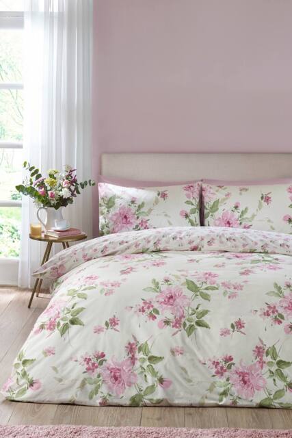 Catherine Lansfield 'Avebury Floral' Reversible Duvet Cover Set in Cream - Size: Super King - image 1