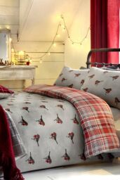Dreams & Drapes 'Robin' 100% Brushed Cotton Winter Print Duvet Cover Set in Red - Size: King - thumbnail 1