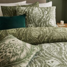 Wylder Nature Albus Barn Owl Floral Cushion in Green - Size: 45 cm x 45 cm - thumbnail 7