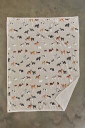 Deyongs Luxury Soft Cosy Warm Fleece Sherpa Large Mixed Dogs Throw 140x180cm in Beige - Size: 140 cm x 180 cm - thumbnail 3